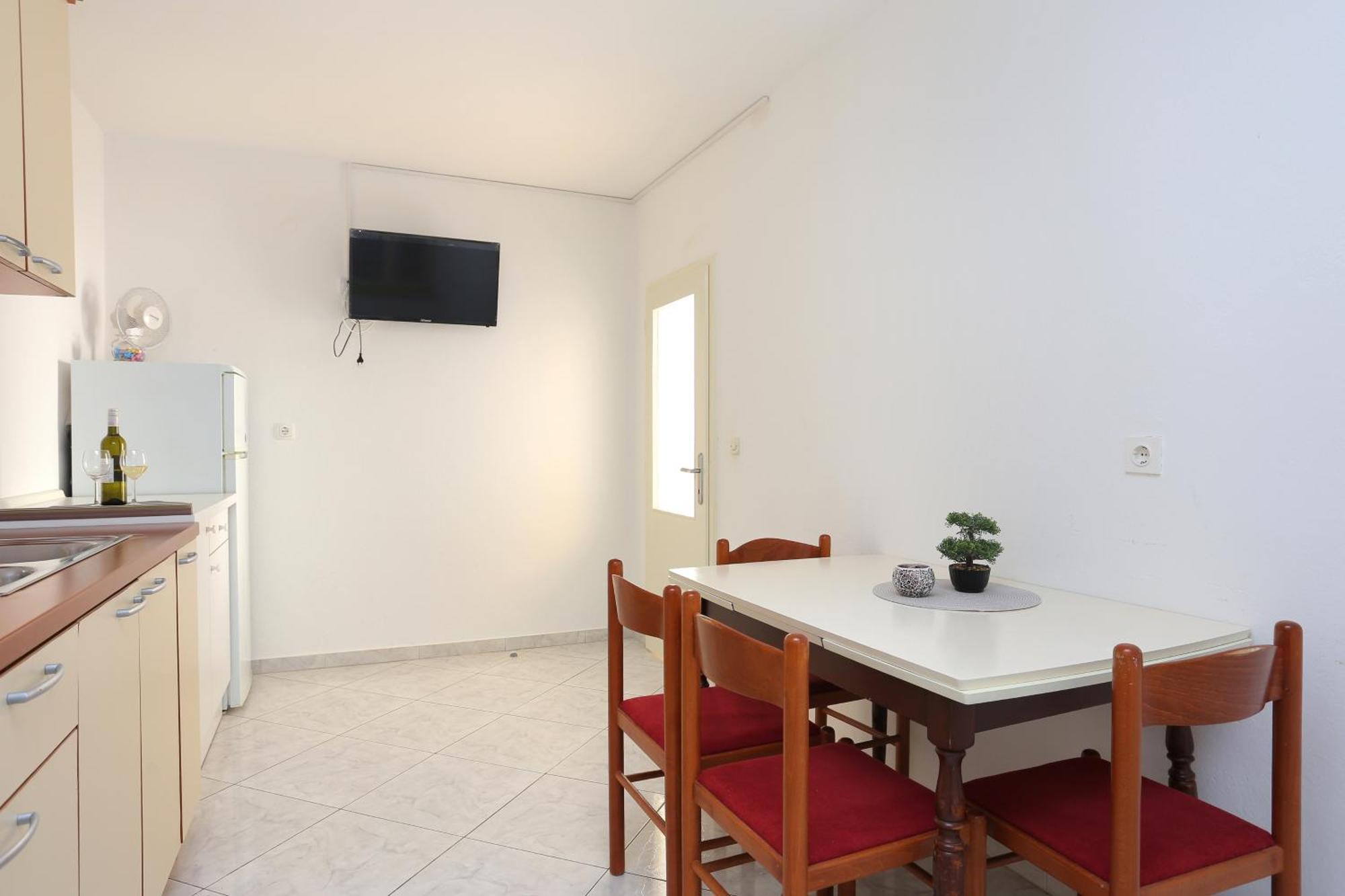 Apartments By The Sea Brela, Makarska - 2718 Szoba fotó